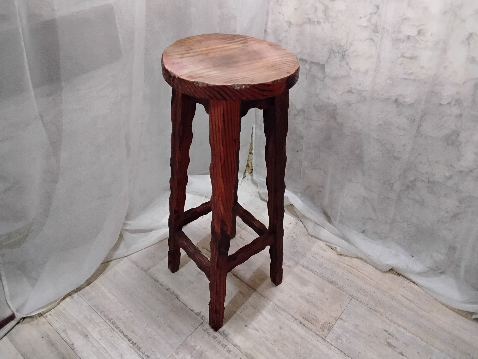 Tabouret haut