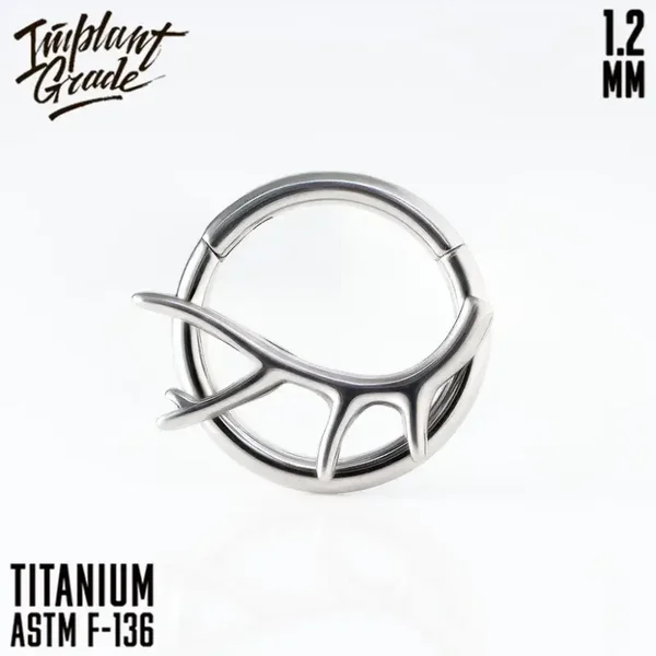 titanium click ring ''Horn''