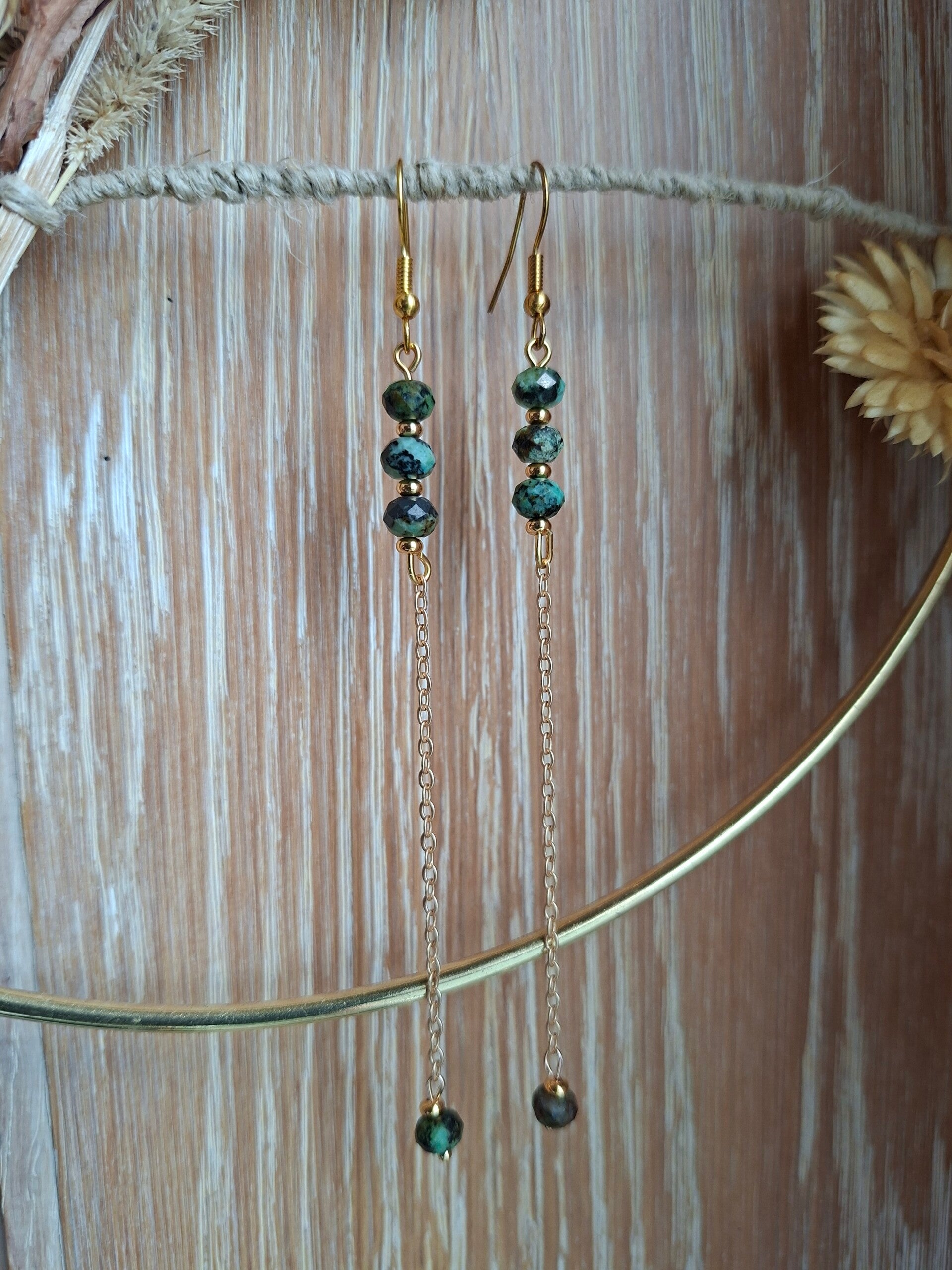 Turkoois geslepen gouden hangers extra lang