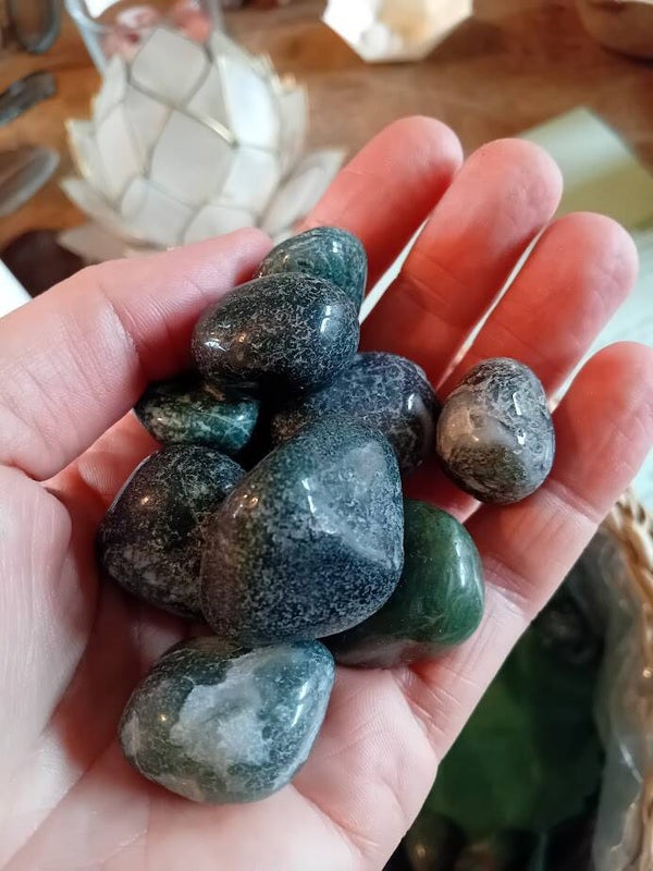 Mosagaat knuffelsteen