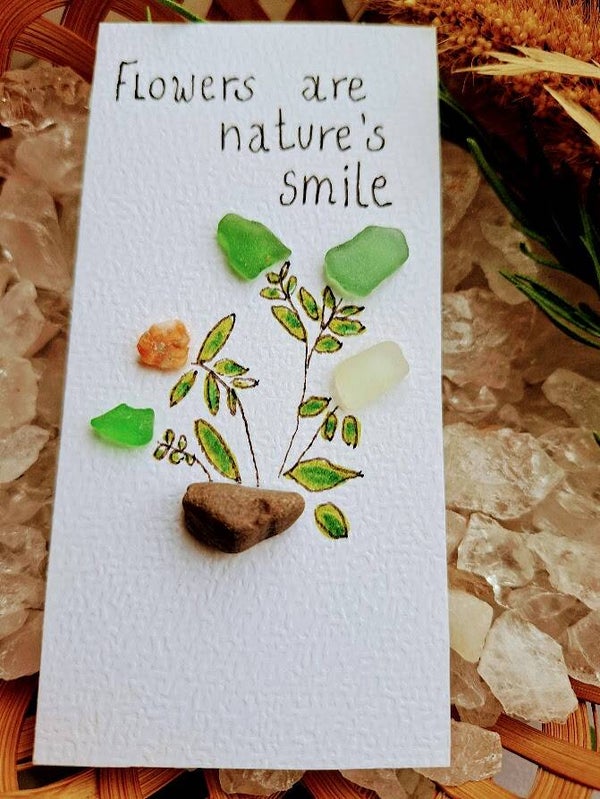 Seaglass wenskaartje Flowers are nature's smile