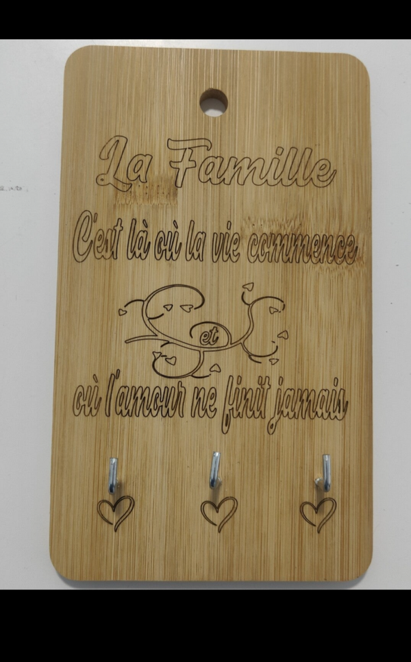 Support à clef gravé