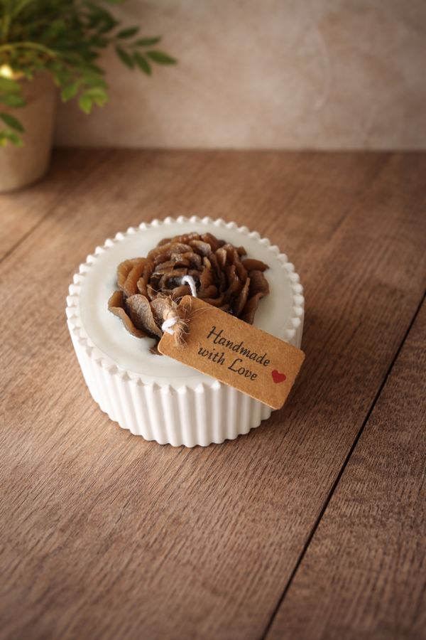 Handgemaakte Sojawas Kaars in Potje – Decoratieve roos