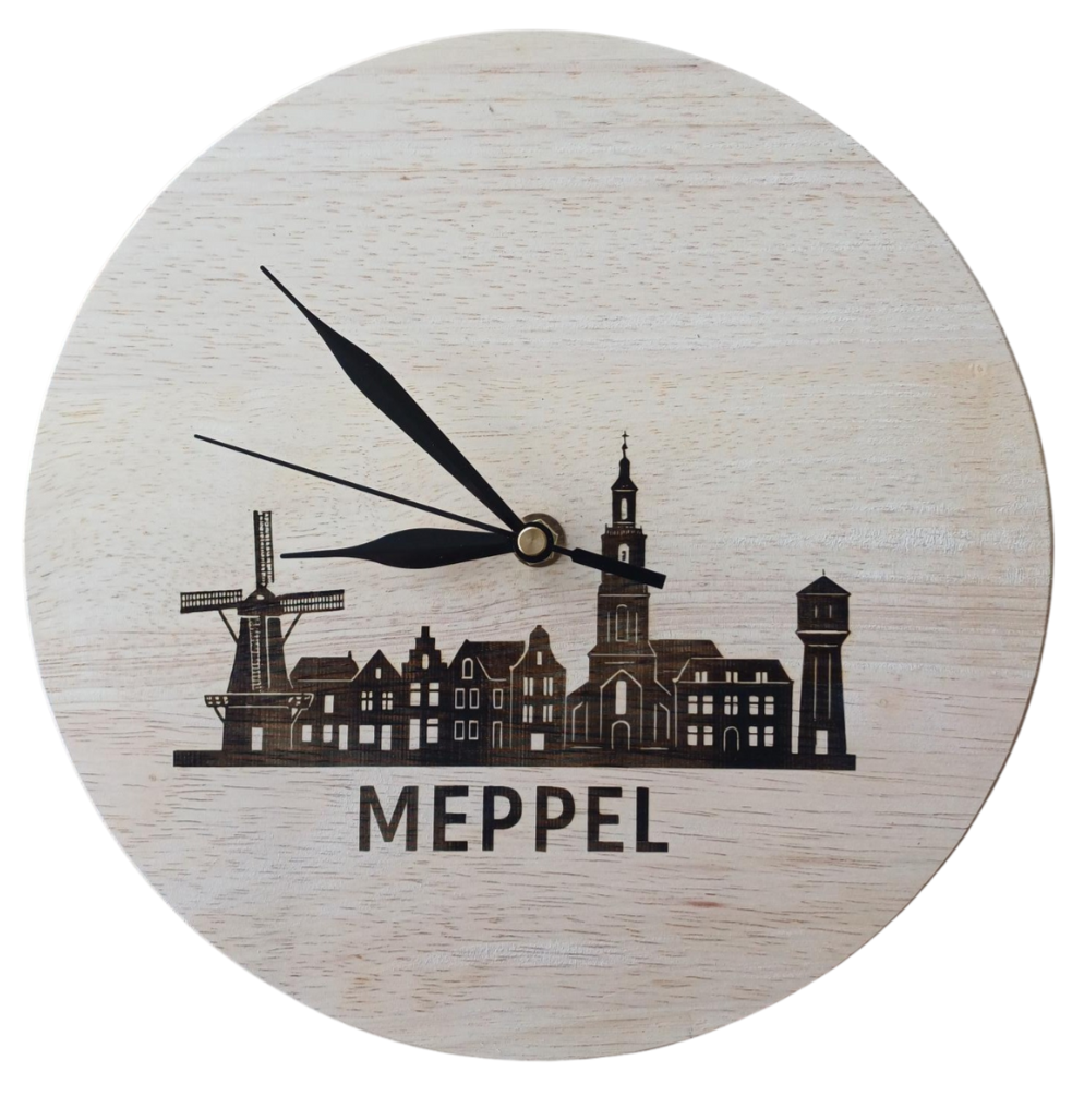 Houten klok Meppel