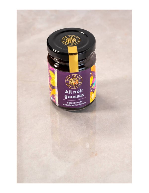 ail noir en gousses - pot - 55 g - un jour une épice