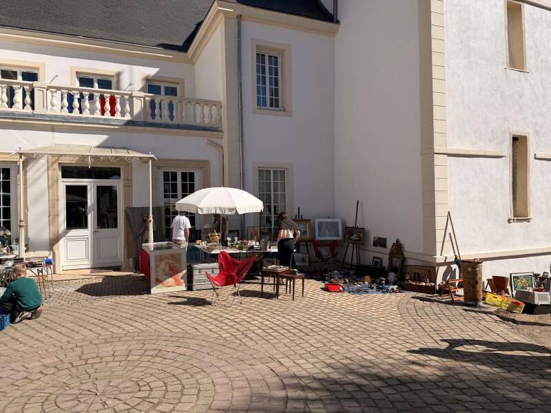 brocante-2-standard.jpg