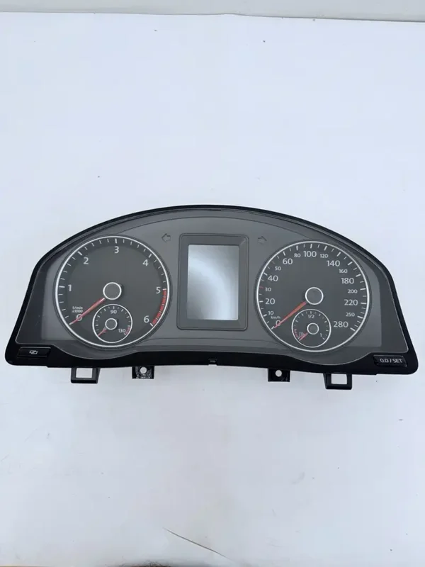 COMPTEUR DE VITESSE VOLKSWAGEN EOS 1F7 – réf 1Q0920874H – OCCASION