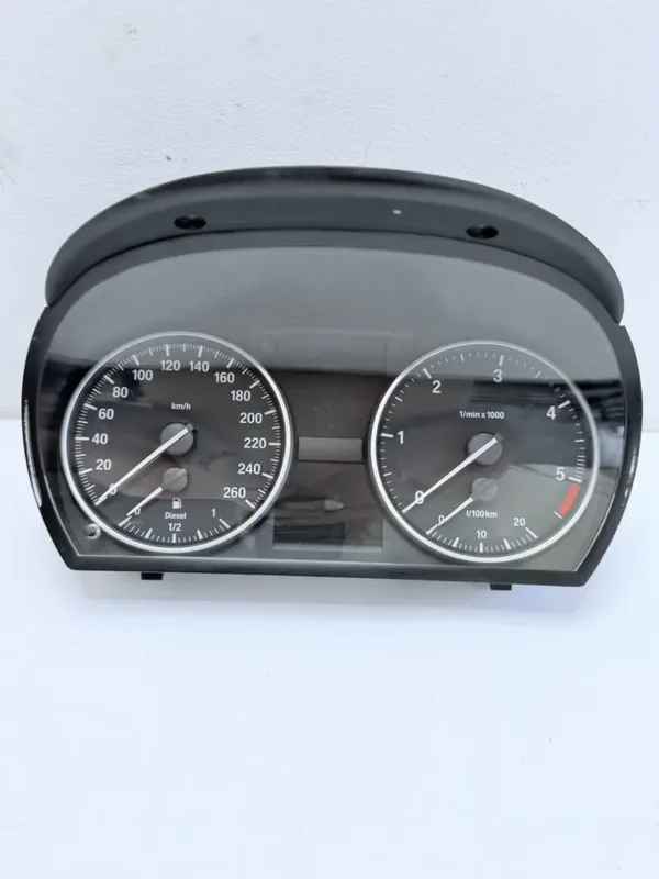 COMPTEUR DE VITESSE BMW SERIE E – réf 9242346-01 – OCCASION