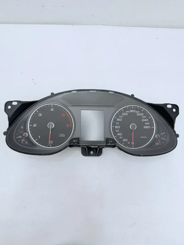COMPTEUR DE VITESSE AUDI A4 B8 – réf 8K0920931C – OCCASION