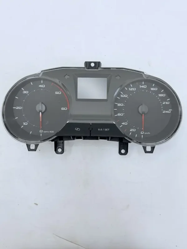 COMPTEUR DE VITESSE SEAT IBIZA 6J– réf 6J0920801A – OCCASION