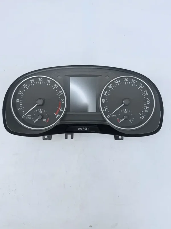 COMPTEUR DE VITESSE SKODA FABIA – réf 6V0920741 – OCCASION