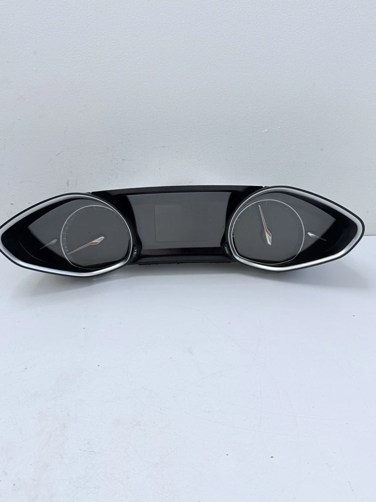 COMPTEUR DE VITESSE PEUGEOT 308 – réf 9807650880 – OCCASION