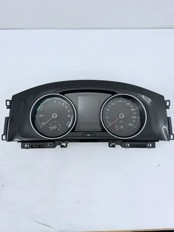 COMPTEUR DE VITESSE VOLKSWAGEN GOLF VII– réf 5G1920754 – OCCASION