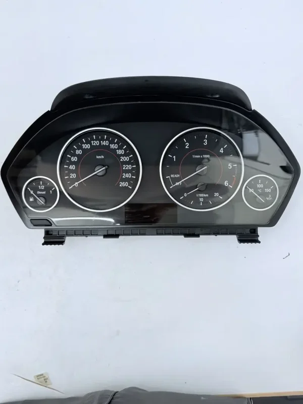 COMPTEUR DE VITESSE BMW BERLINA SERIE F – réf 62101K93256090 – OCCASION – Réf 123456789 – OCCASION