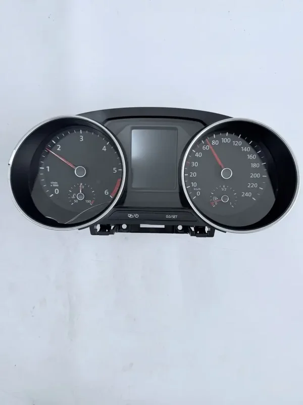 COMPTEUR DE VITESSE VOLKSWAGEN POLO 6R – réf 6C0920741C – OCCASION
