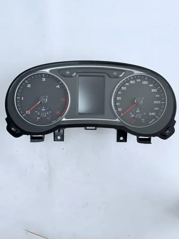 COMPTEUR DE VITESSE AUDI A1 8X – réf 8X0920930P – OCCASION