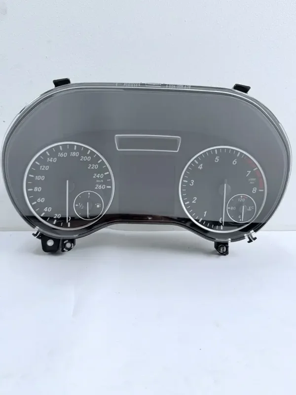 COMPTEUR DE VITESSE MERCEDES-BENZ CLASSE B – réf A2469004805 – OCCASION