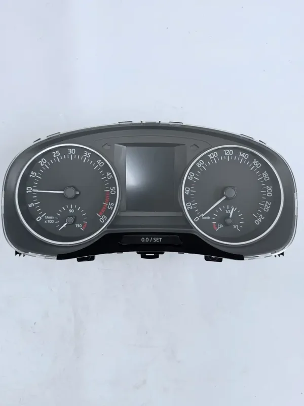 COMPTEUR DE VITESSE SKODA RAPID – réf 5JA920741A – OCCASION