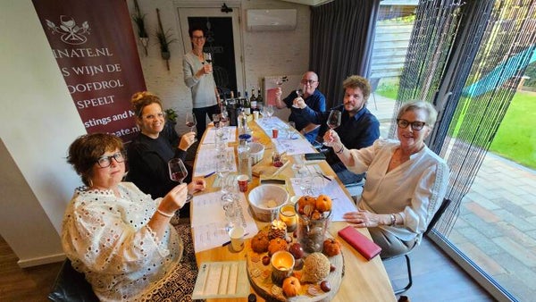 First Flight tot 10 personen 5 wijnen