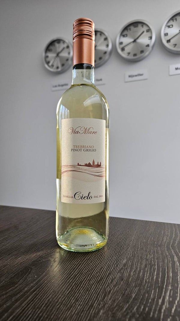 Via Mare Trebbiano Pinot Grigio 2023