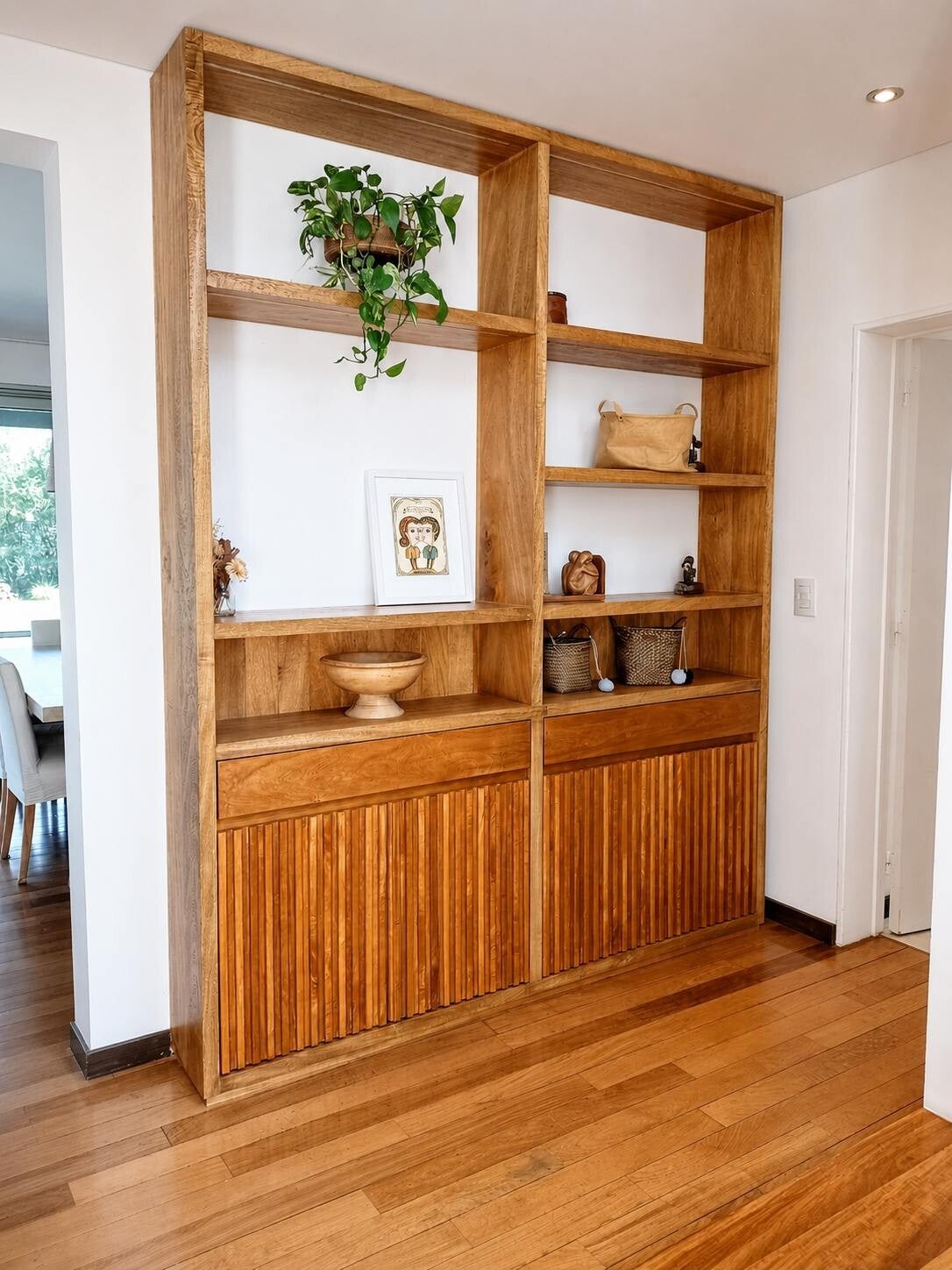 Biblioteca de madera diseño a medida
