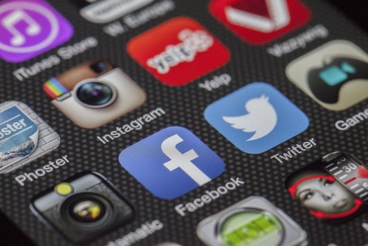 Social media en digitaal nalatenschap na overlijden