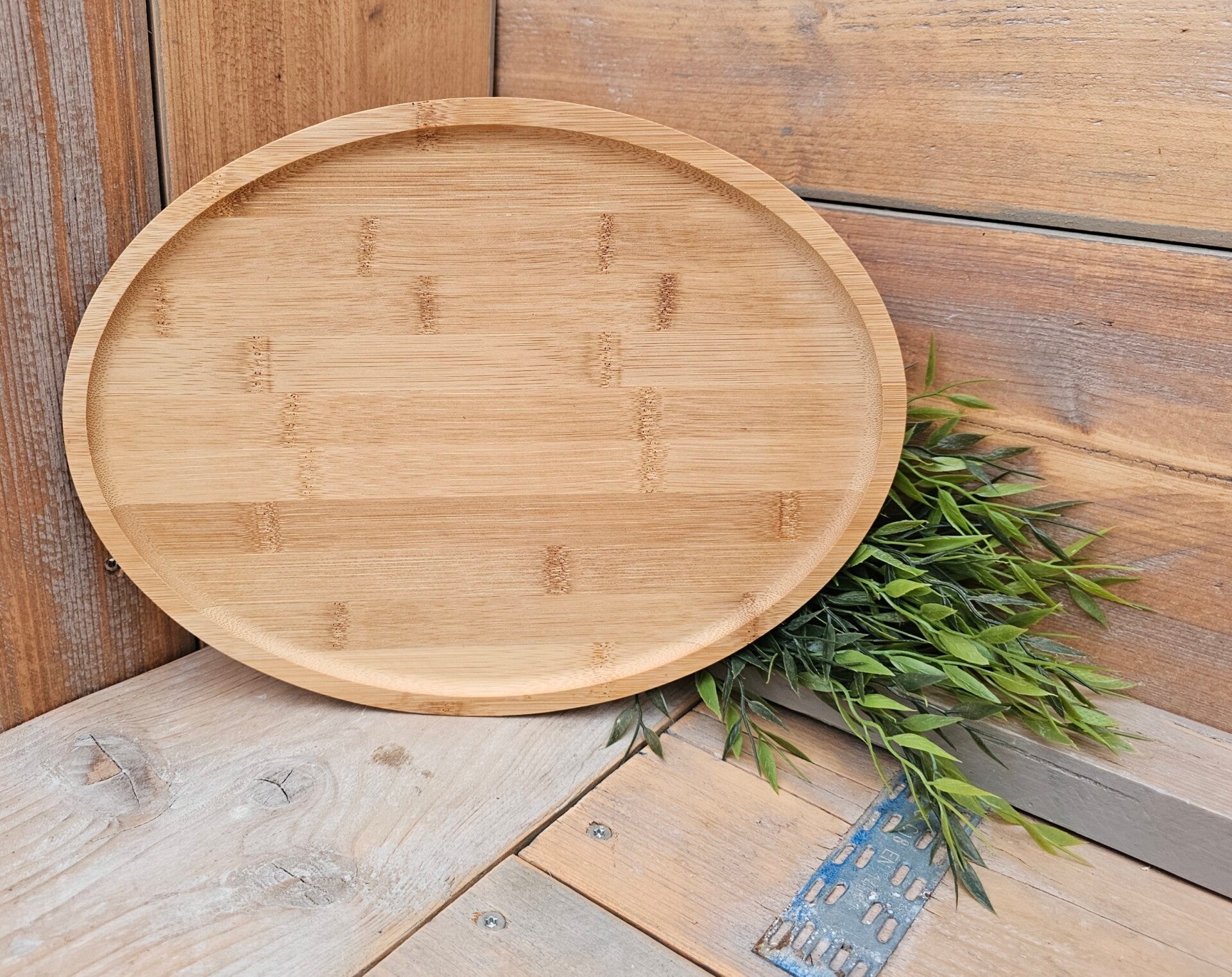 Borrelplank - Ovaal - Afmeting 33x25 cm.