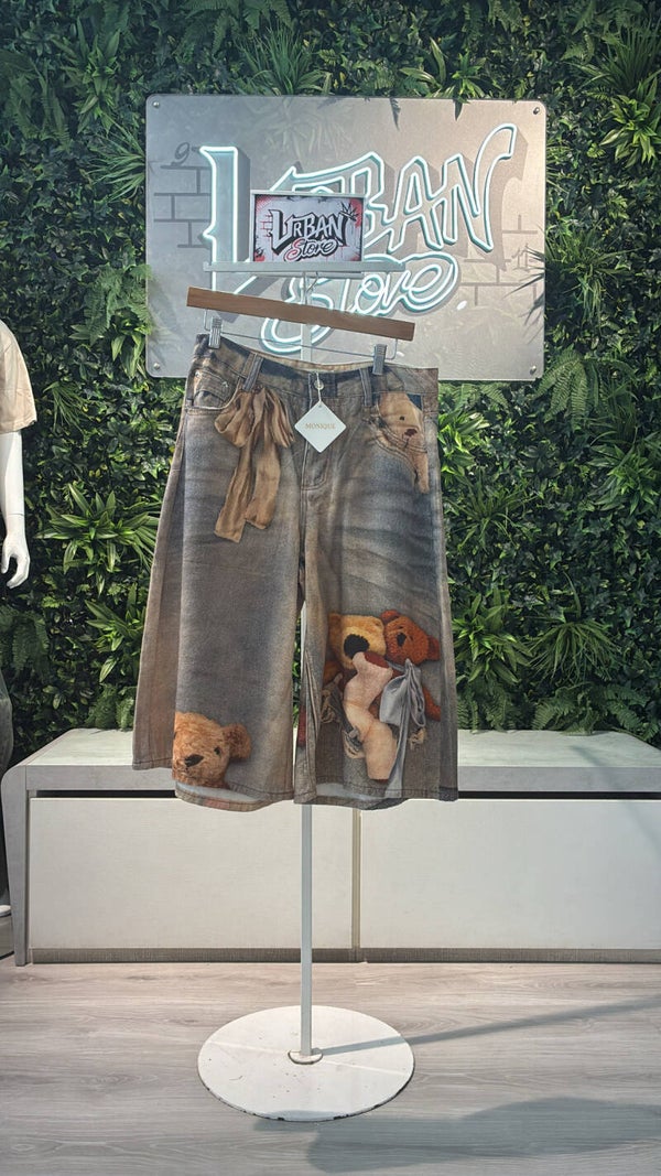 Jeans bermuda con stampa grafica