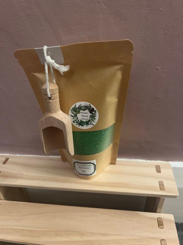 “PMT” Bath Potion.   350g.