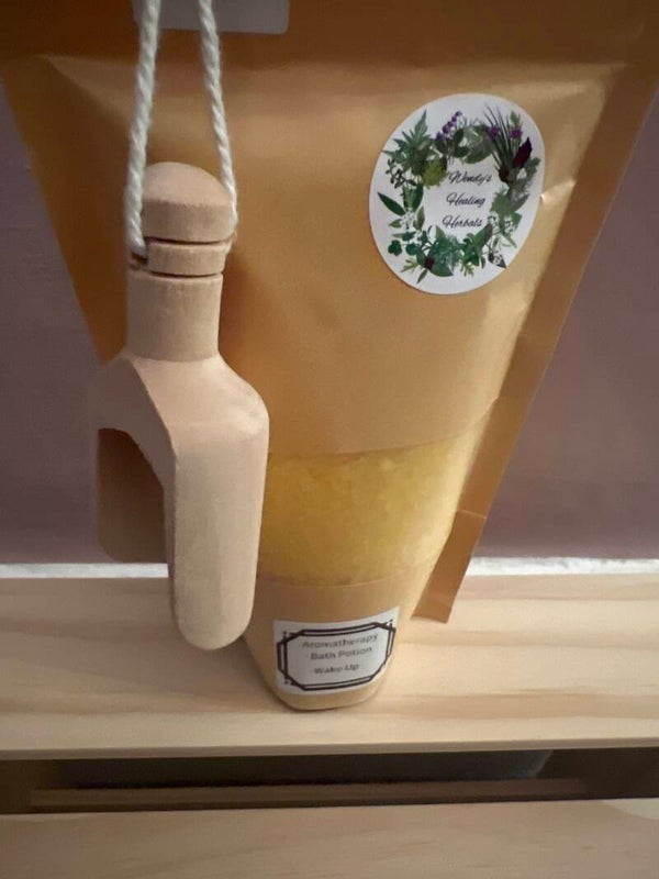 “wake-Up” Bath Potion.  350g.