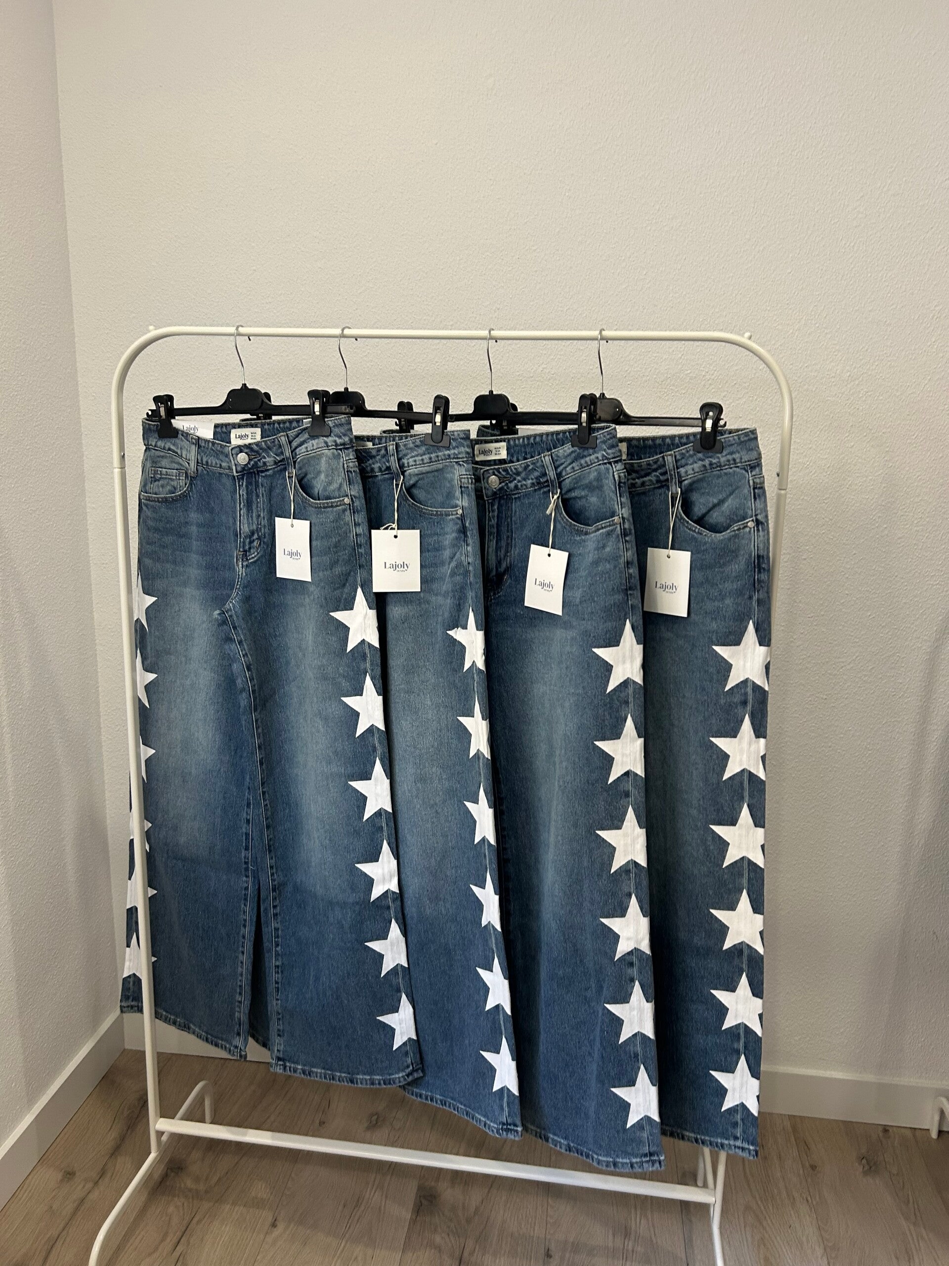 Vaqueros estrellas. Wide Leg.