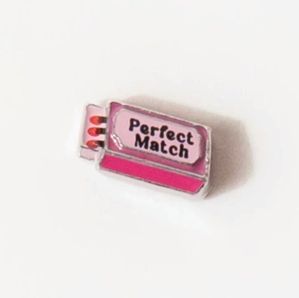 CH3758 - Pink Perfect Matchbox Charm