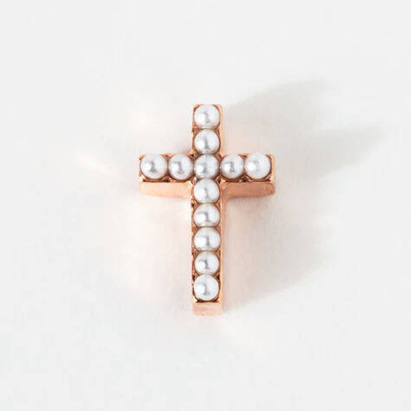 CH3765 - Pearl Cross Charm