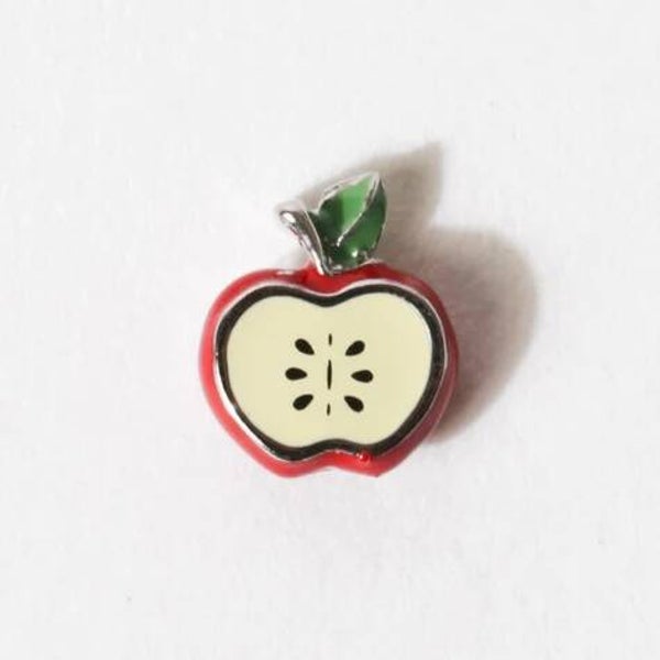 CH3703 - Cut Apple