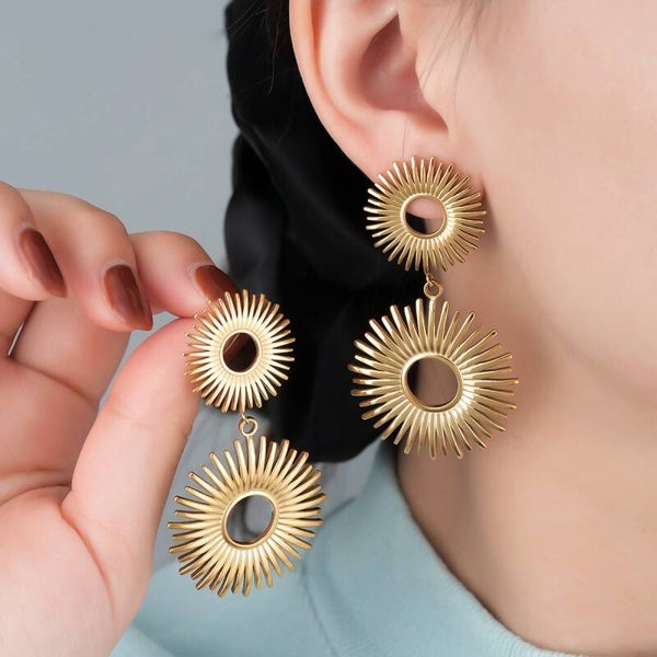 Golden Sunburst Drop Earrings