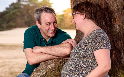 Buiten portret love shoot in de natuur