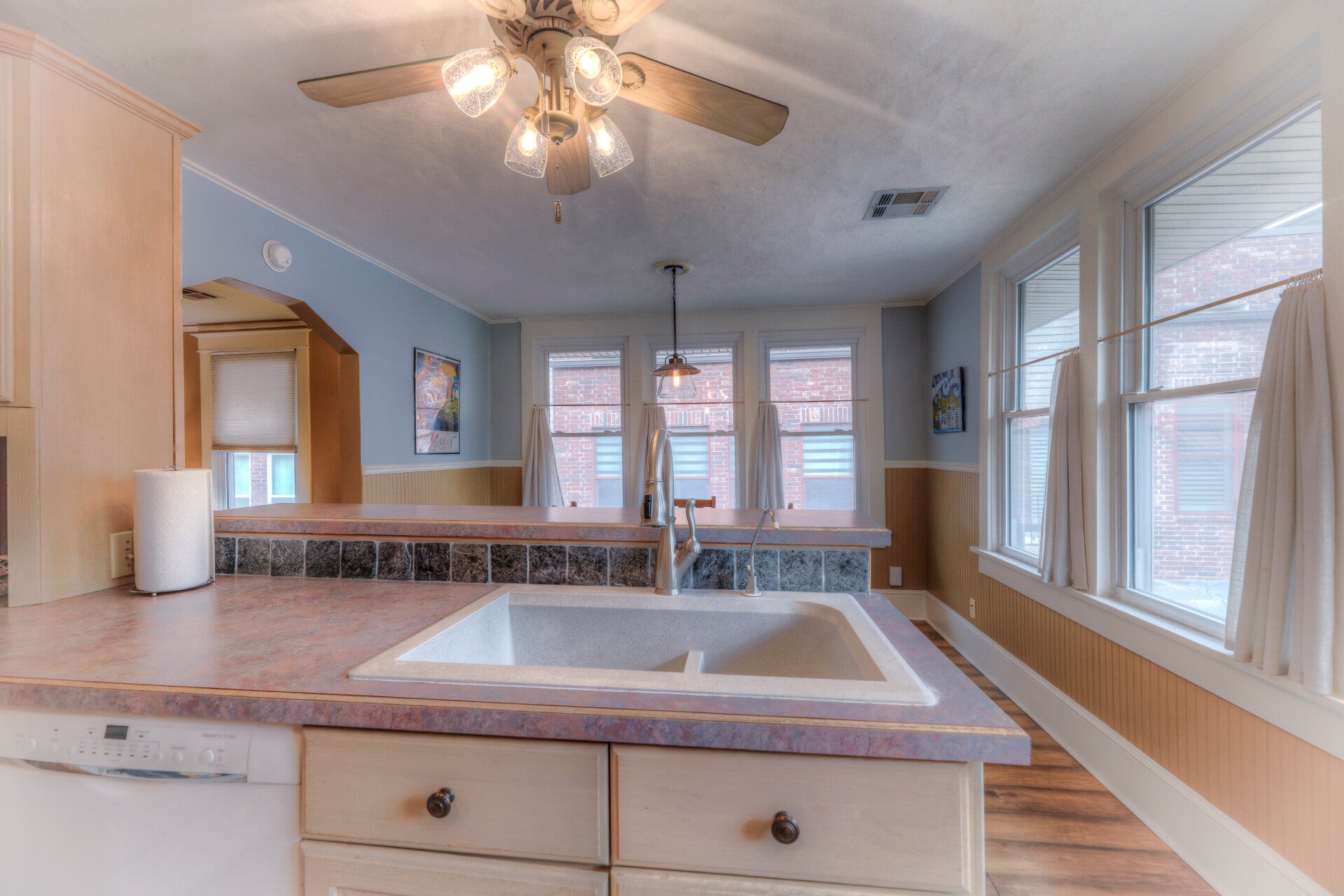 kitchen-5-standard.jpg