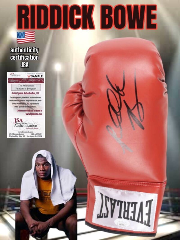 Riddick Bowe Signed Everlast Boxing Glove (JSA)