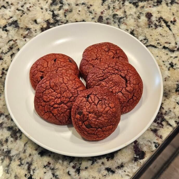 Red Velvet Cookies x12