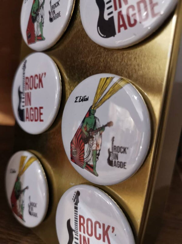 BADGES & AIMANTS