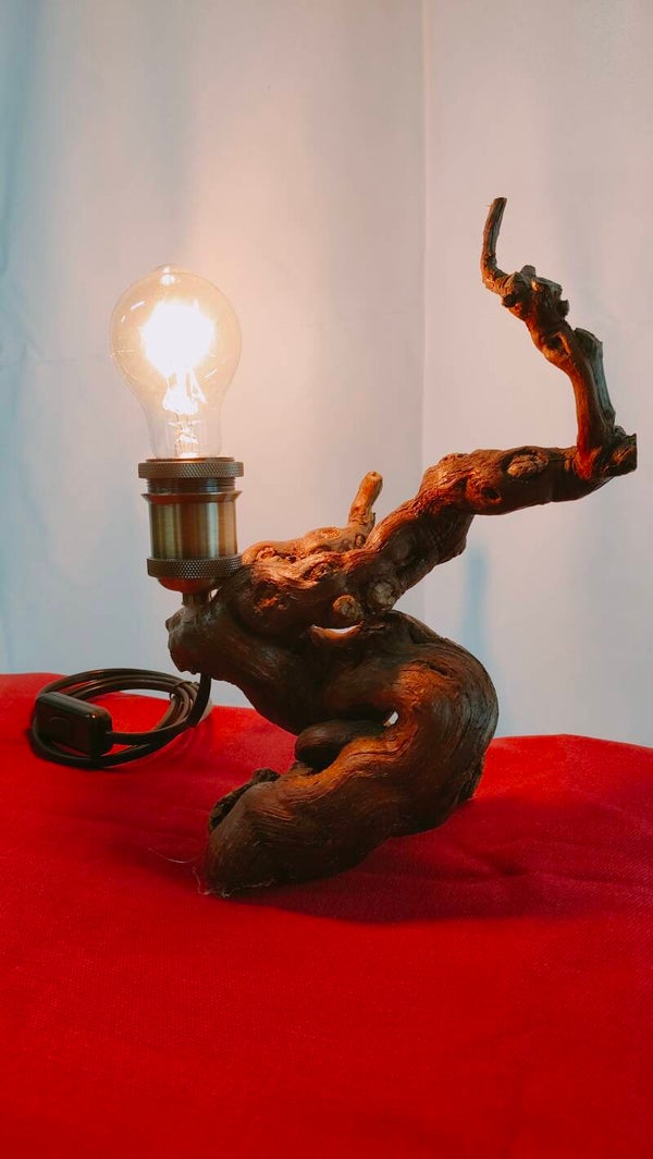 Lámpara n° 34 ("la parra")