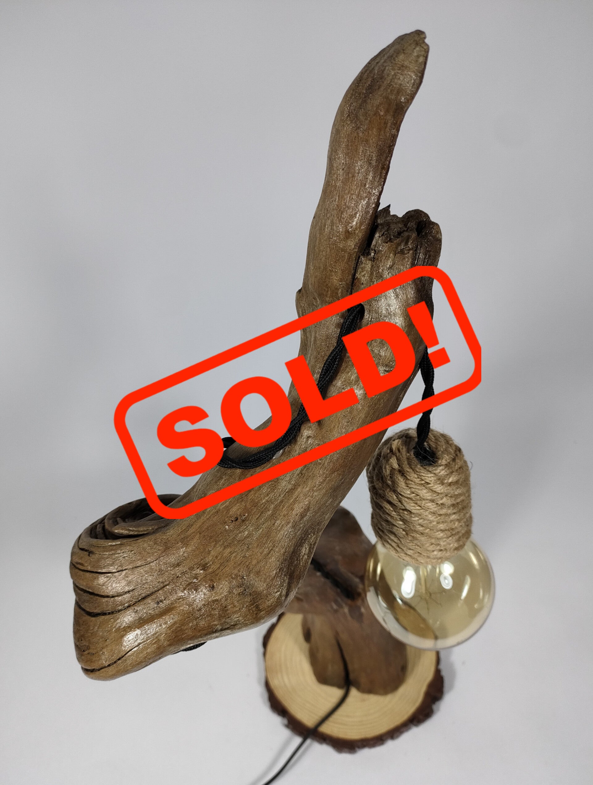 Lámpara n°4 ("el avispero")