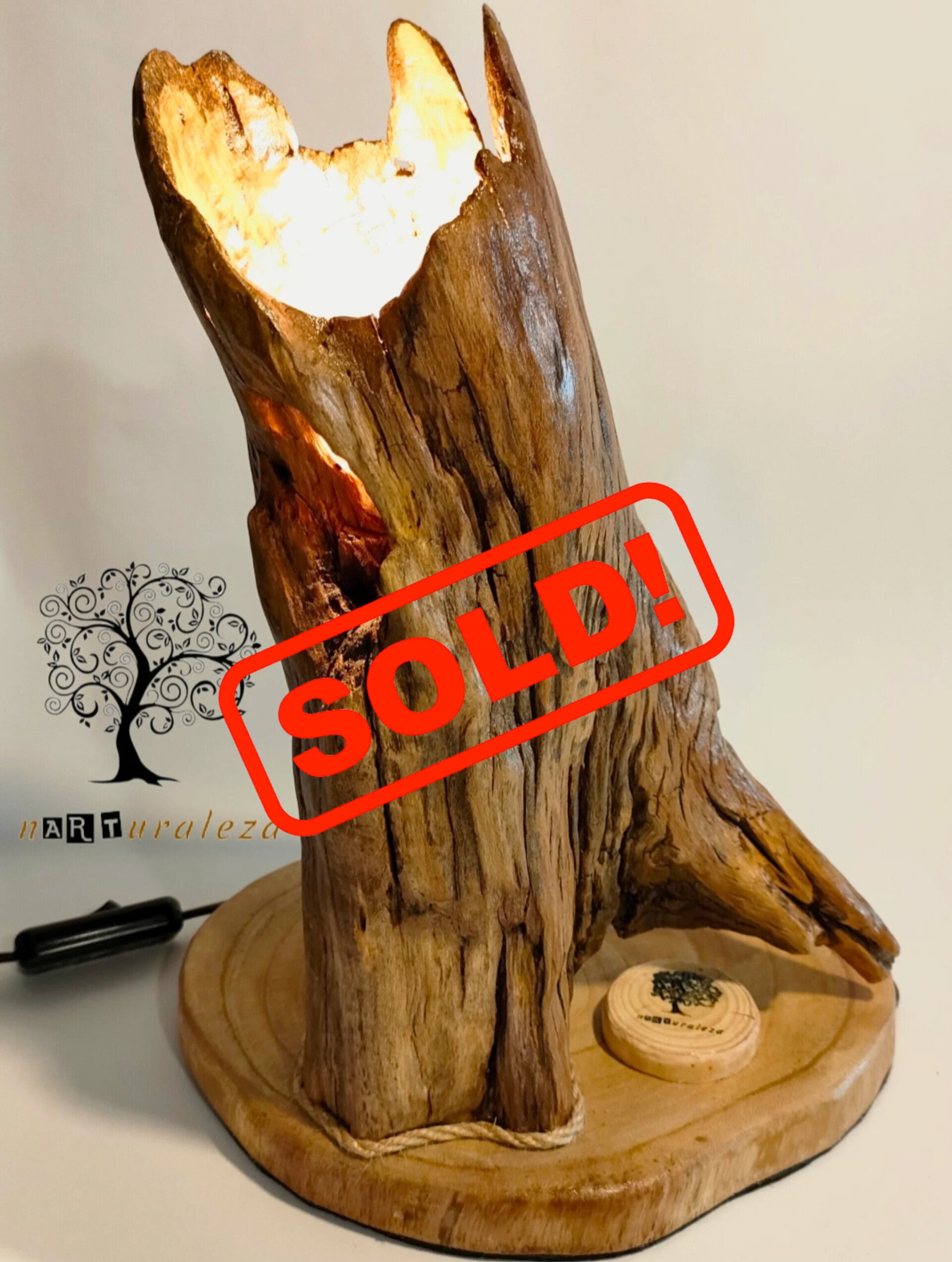 Lámpara n°19 ("el volcán")