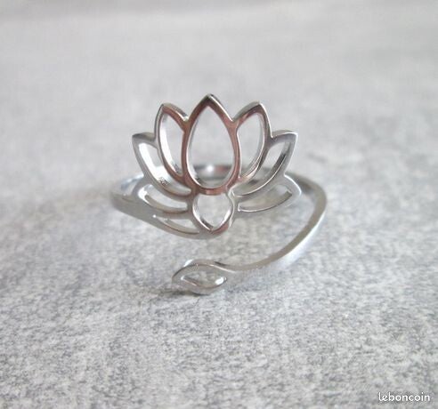bague fleur de lotus