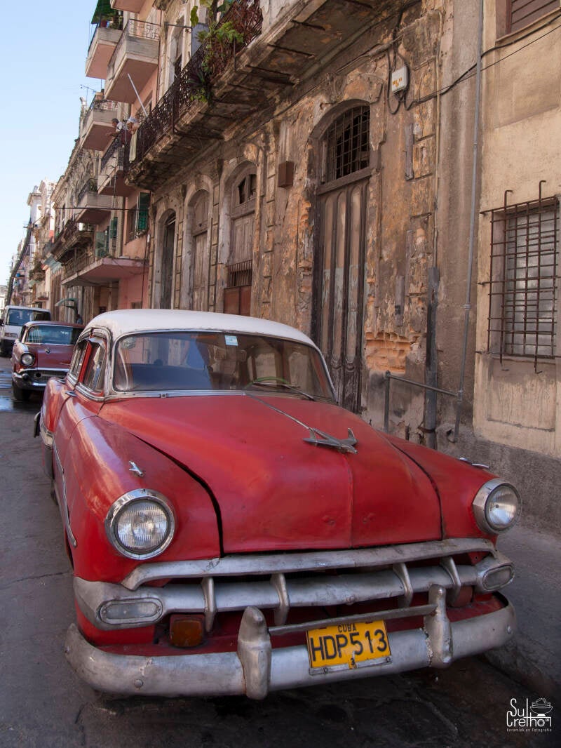 Chevrolet oldtimer in Havana, Cuba
