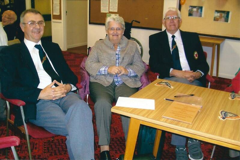 Duncan Lumley, Mrs David Hayward