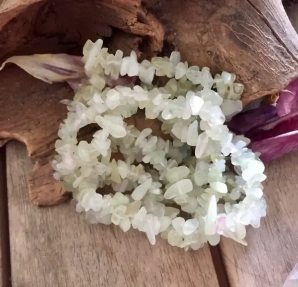 Serpentin Lys Grønn Chips Armbånd