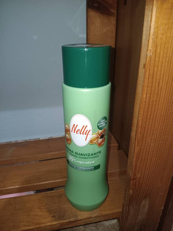 Crema suavizante Nelly
