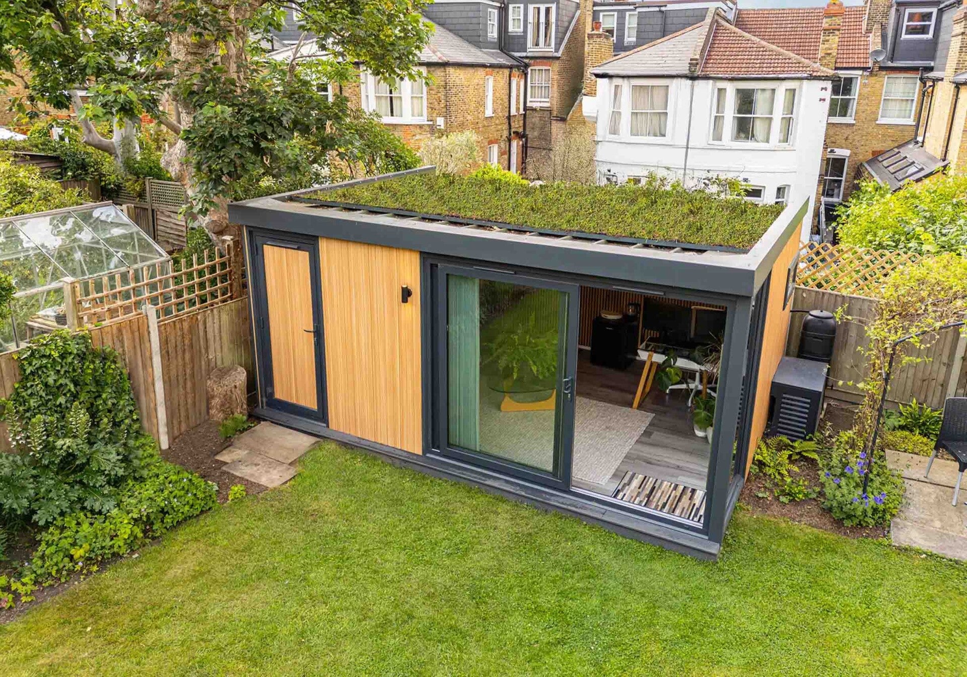 garden room supplier willesden