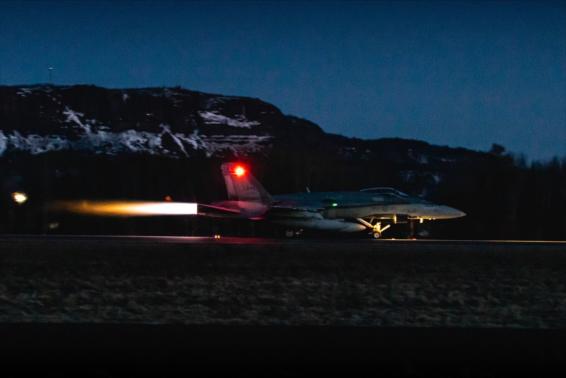RCAF CF18 Full Afterburner Grainy